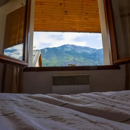Apartment Au Coeur De L'oisans